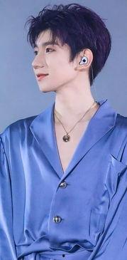 王源明星爆料娱乐圈恋爱,娱乐圈恋爱背后的真实故事  第1张