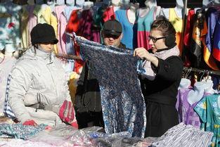 俄罗斯大妈爆料新闻事件,揭秘新闻背后的惊人真相  第2张